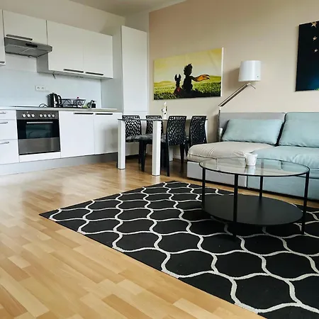 After Six 아파트 브라티슬라바